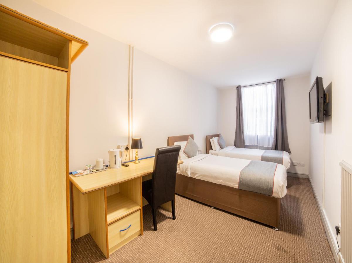 The Royal Hotel Kettering Bagian luar foto