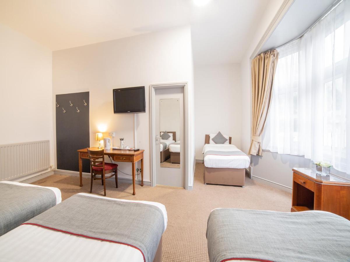 The Royal Hotel Kettering Bagian luar foto