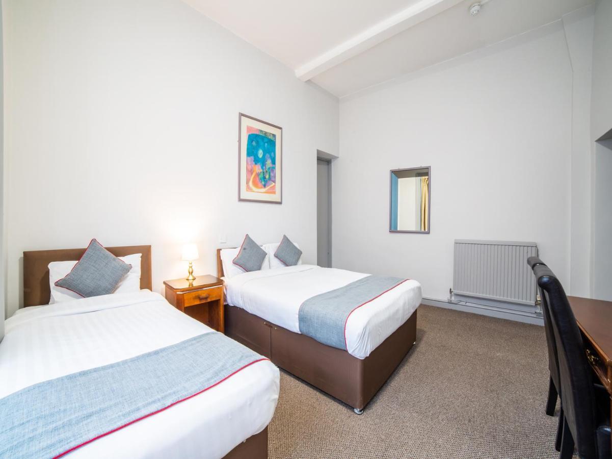 The Royal Hotel Kettering Bagian luar foto